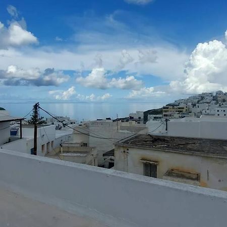 Castlevania- Traditional House In The Castle Naxos City 外观 照片
