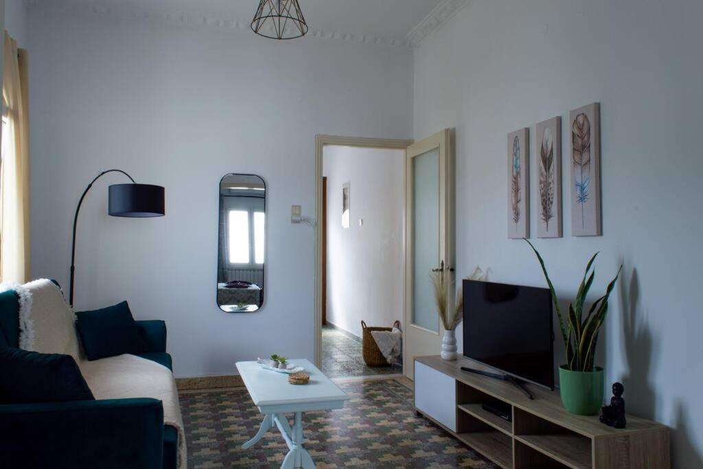 Castlevania- Traditional House In The Castle Naxos City 外观 照片